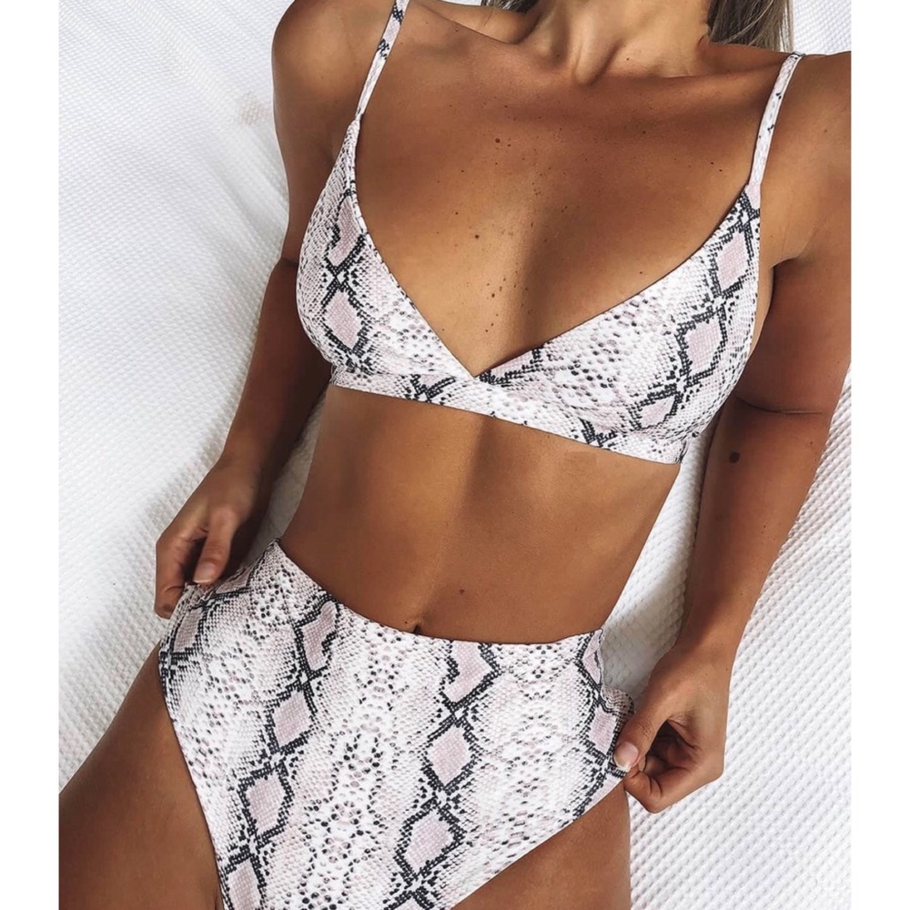 206. Snake Print high waist swimsuits - Picture 4 of 8